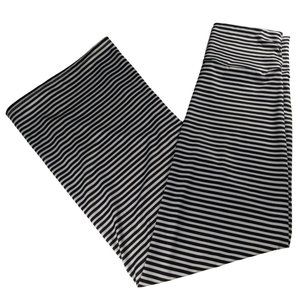 👗5/$25 - Black/White Striped Maxi Skirt